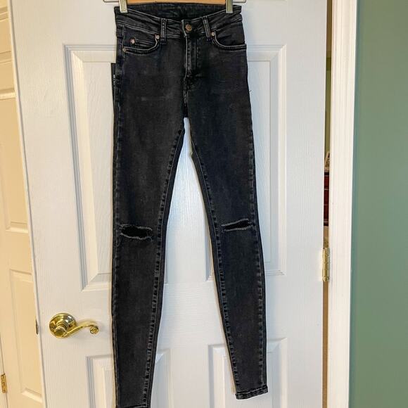 NEW! Dr. Denim Regina Black Distressed Skinny Jean, NWT, Size 24, MSRP $105 - Picture 3 of 13